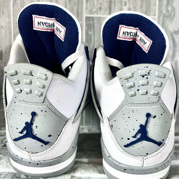 💎Nike’s 👟 Great condition💎 Jordan4 men’s size 8. Offering $100 off. stock X. - Picture 3 of 10